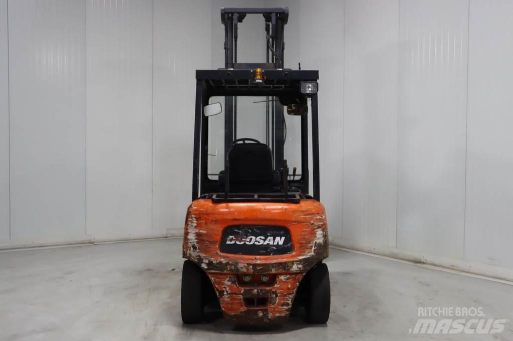 Doosan B45X-5 Elektriniai šakiniai krautuvai