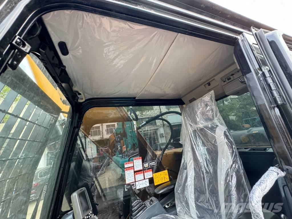 CAT 324 D Vikšriniai ekskavatoriai