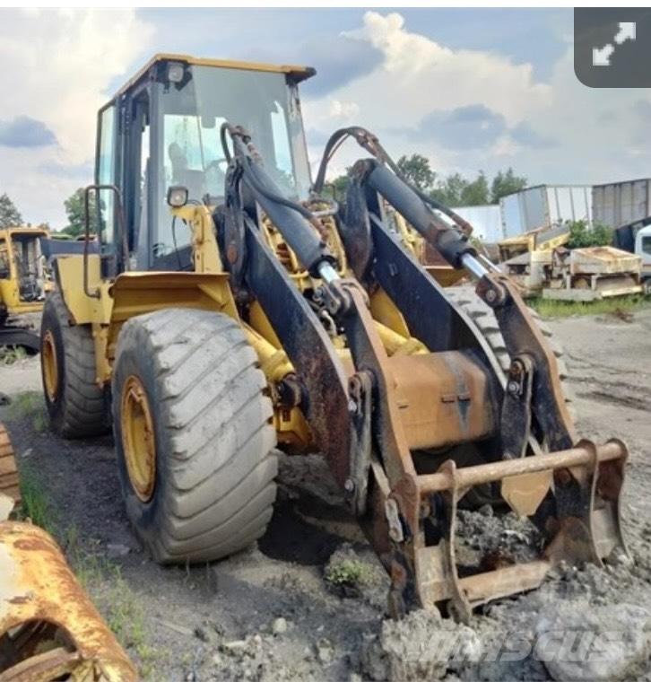 CAT IT 62 G Naudoti ratiniai krautuvai