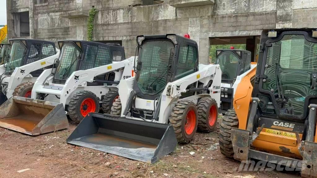 Bobcat S 550 Krautuvai su šoniniu pasukimu