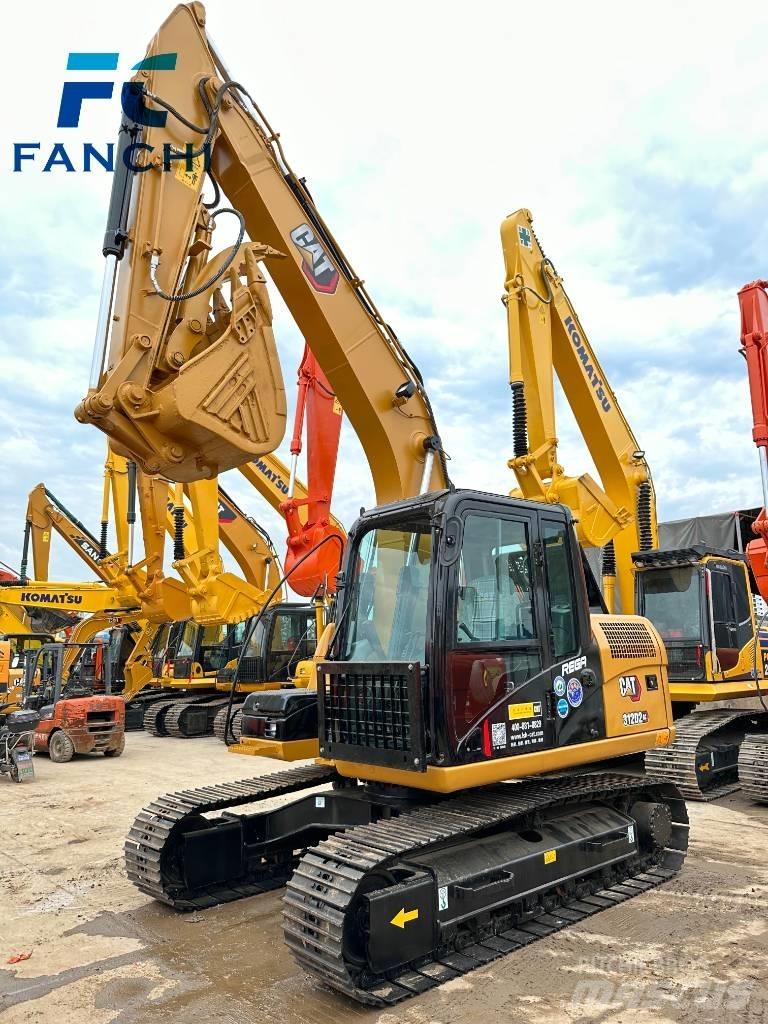 CAT 313D2GC Vidutinės galios ekskavatoriai 7-12 t
