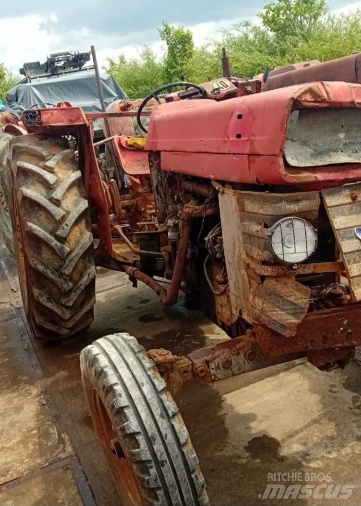 Massey Ferguson 165 Traktoriai