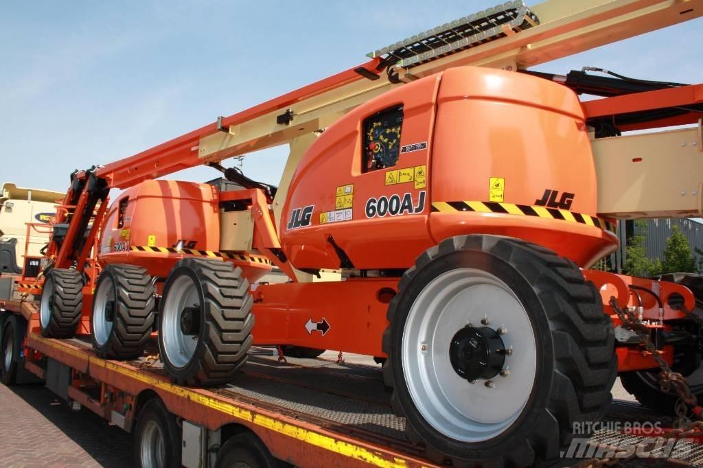 JLG 600 AJ Alkūniniai keltuvai