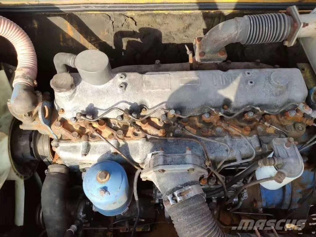 Hyundai 210-5 Vikšriniai ekskavatoriai