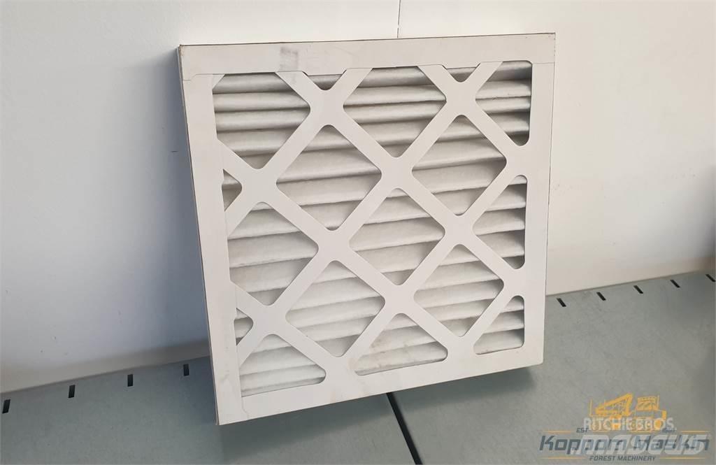  FMG/Ösa 9300685 Kabinos ir salonai