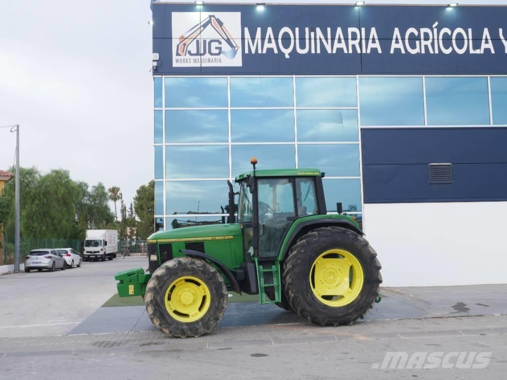 John Deere 6800 Traktoriai