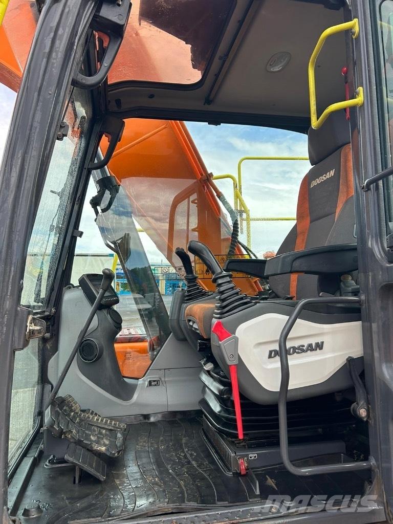Doosan DX140 LC Vikšriniai ekskavatoriai