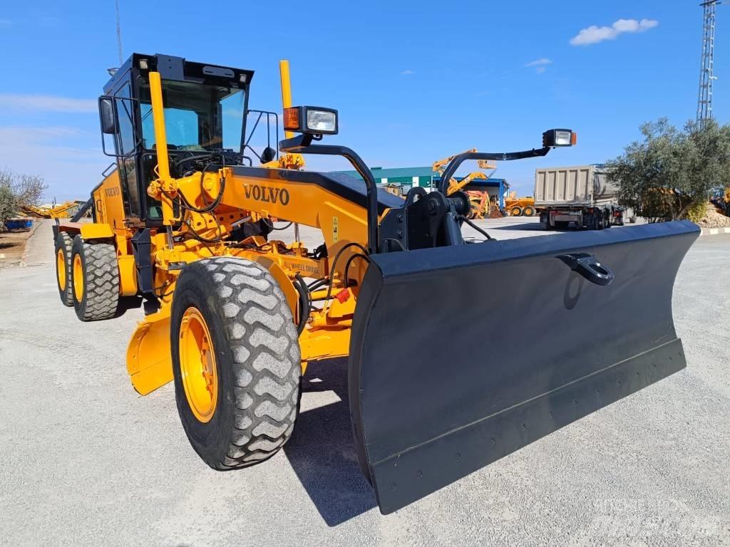 Volvo G 726 B Greideriai