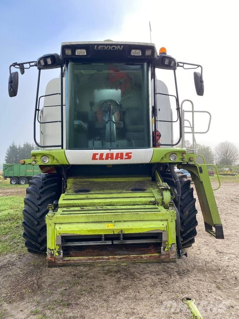 CLAAS Lexion 540 Derliaus nuėmimo kombainai