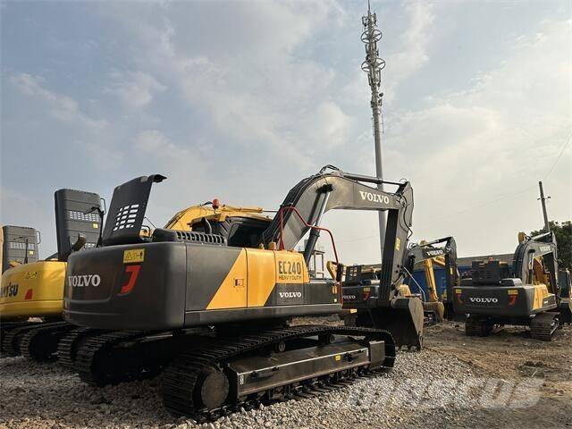 Volvo EC240 Vikšriniai ekskavatoriai