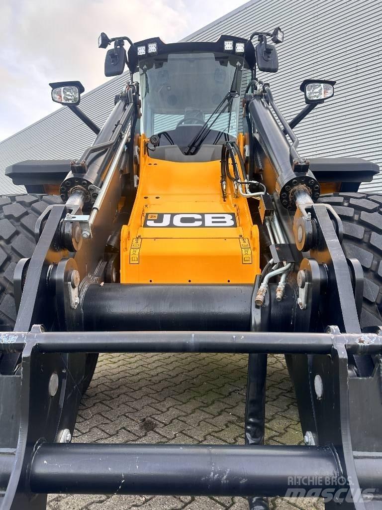 JCB 457 - Fabriksny Naudoti ratiniai krautuvai