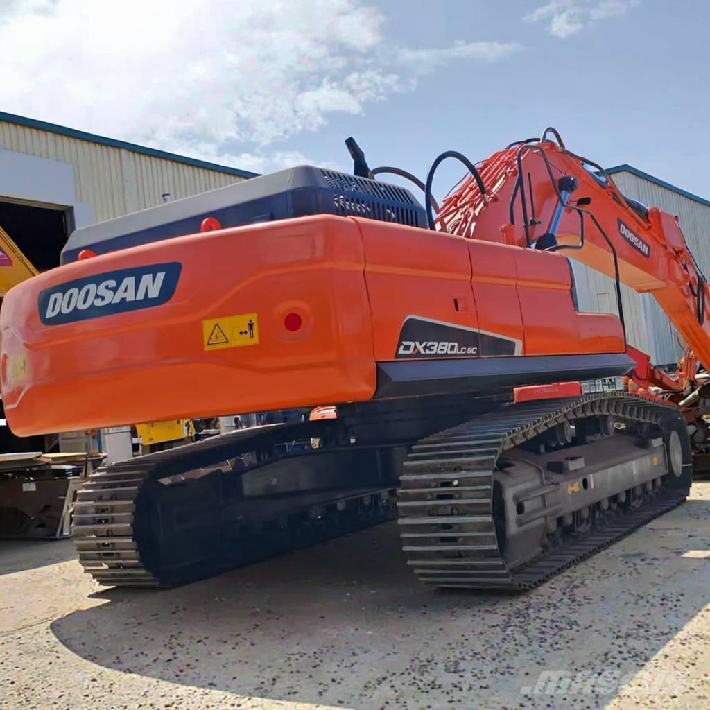 Doosan DX 380 LC Vikšriniai ekskavatoriai