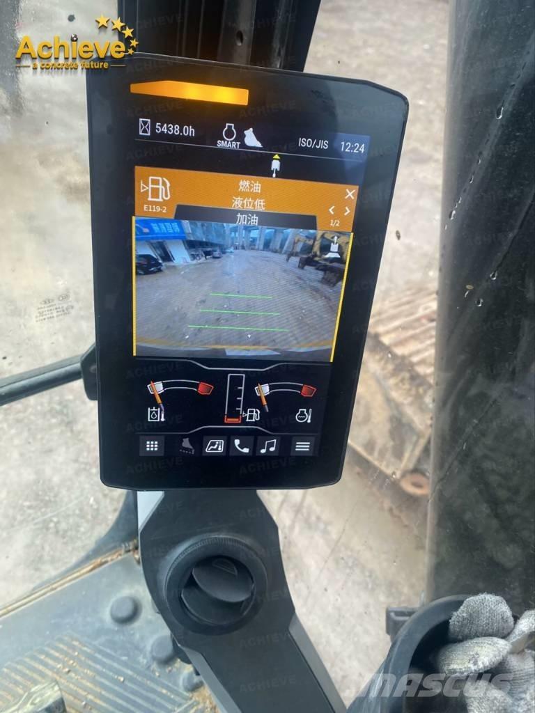 CAT 320 Vikšriniai ekskavatoriai