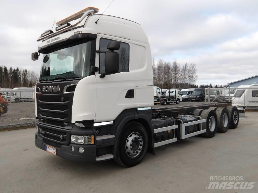 Scania R730 8x4 Važiuoklė su kabina
