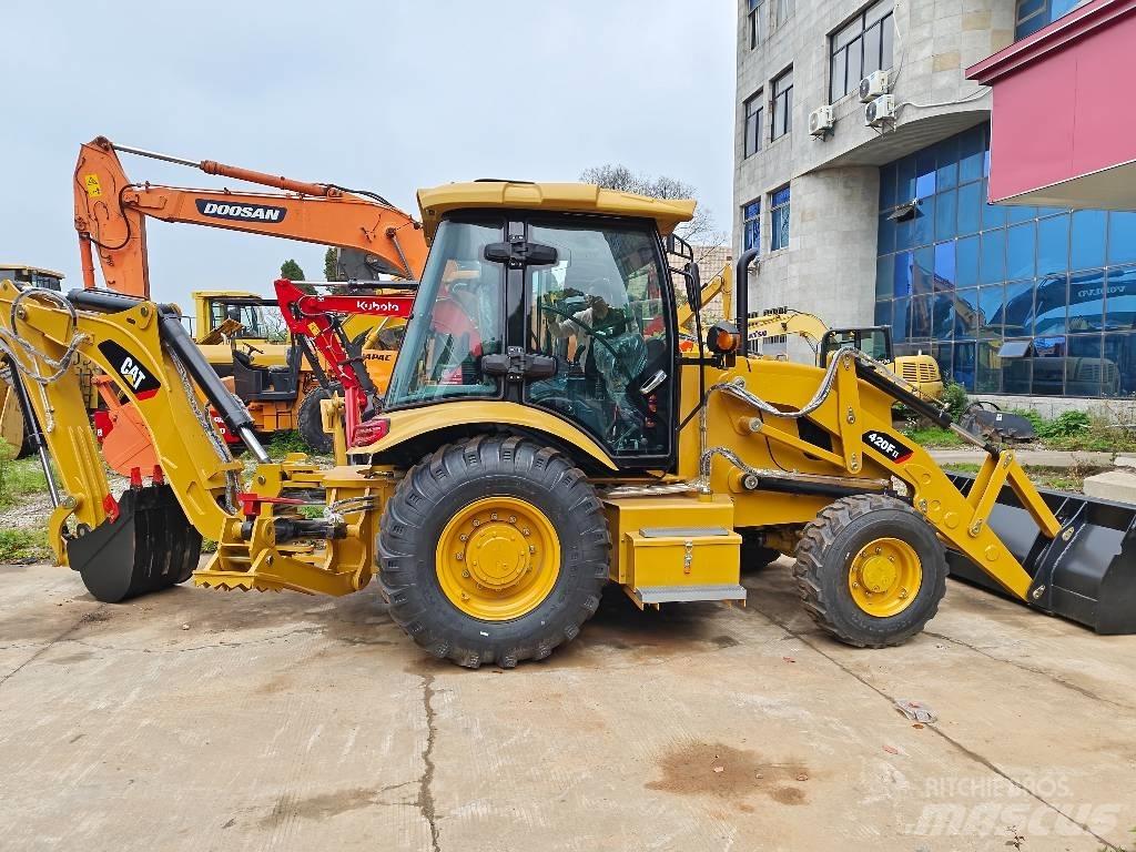 CAT 420 F Ekskavatoriniai krautuvai
