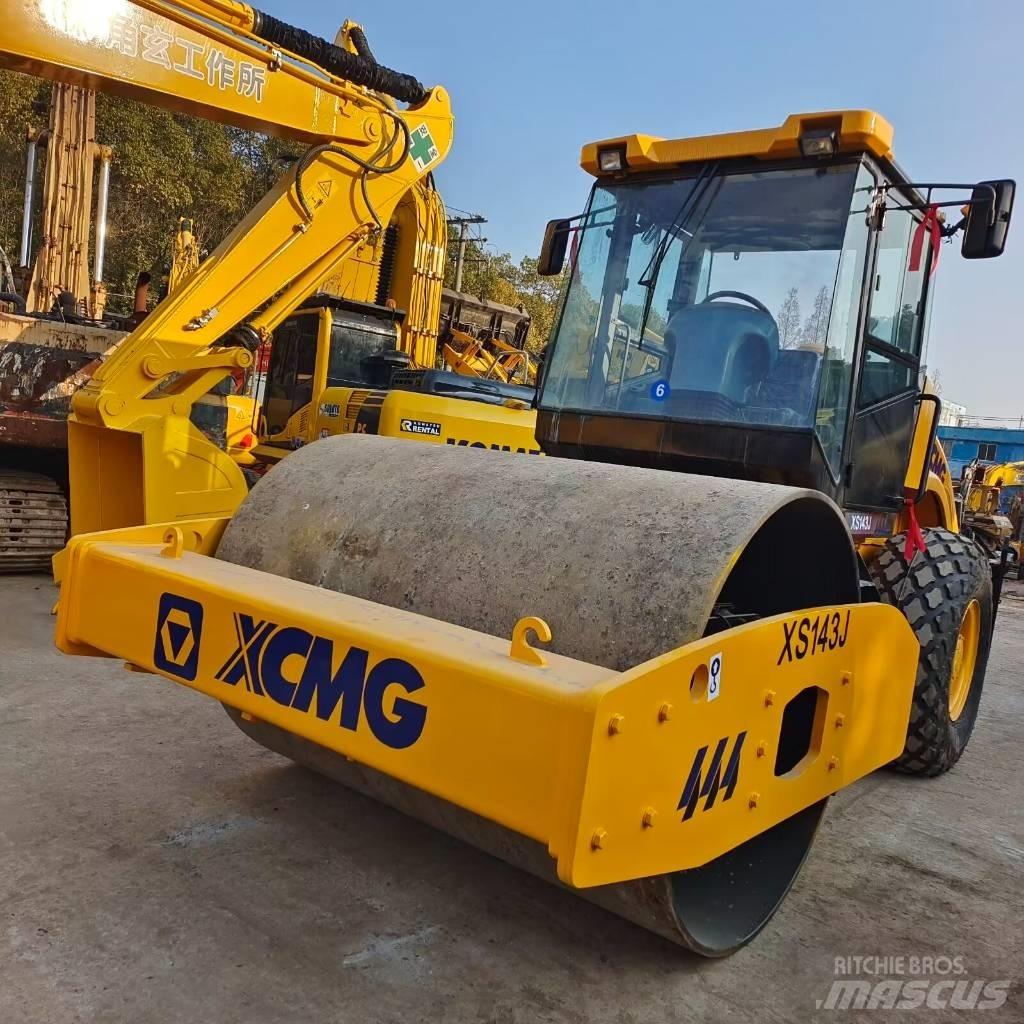 XCMG XS 143J Vieno būgno volai