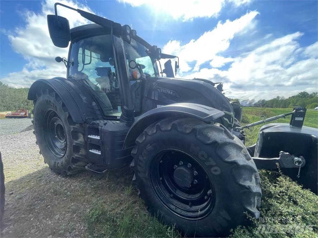 Valtra N 175 Traktoriai