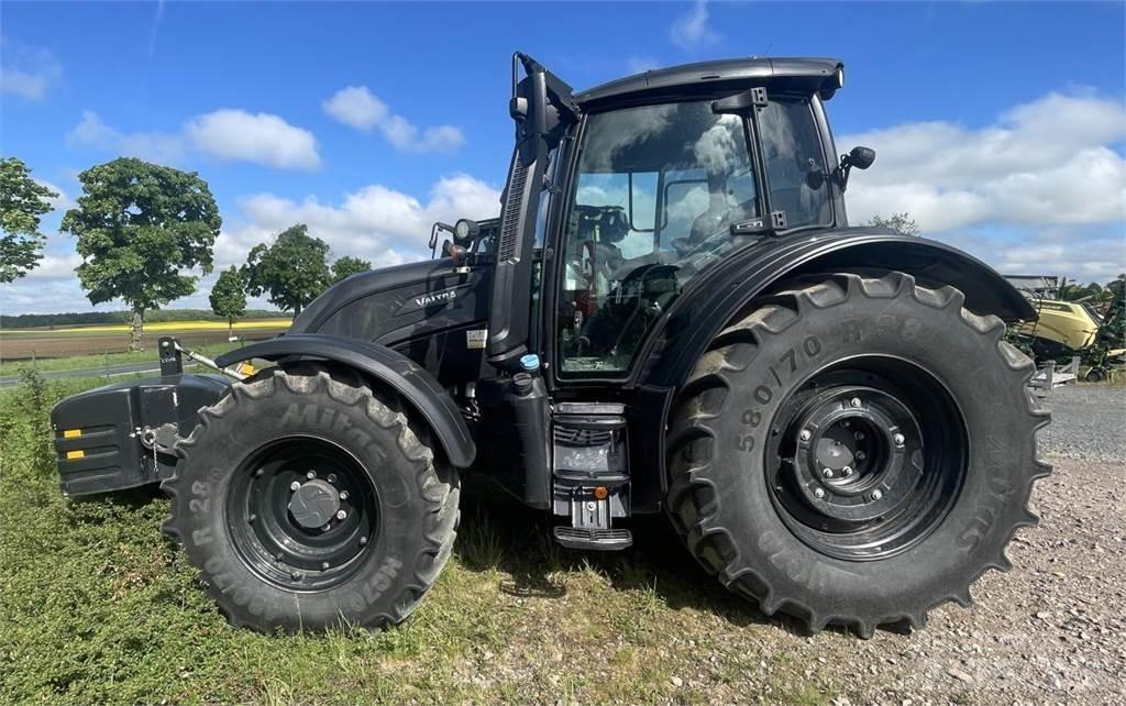 Valtra N 175 Traktoriai