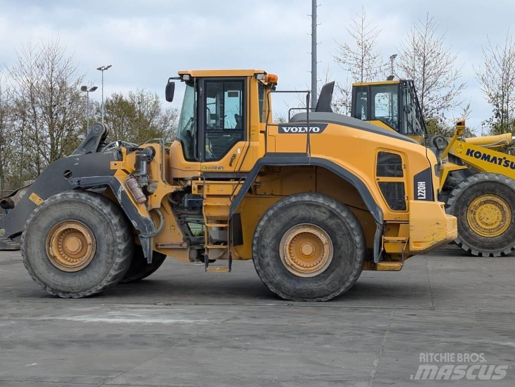 Volvo L 220 H Naudoti ratiniai krautuvai