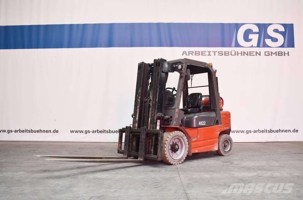 Manitou CG 30 P LPG (dujiniai) krautuvai