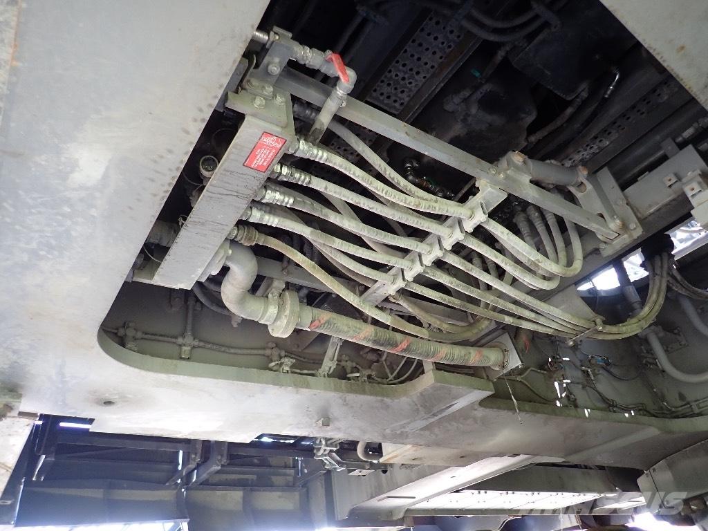 Hitachi EX 3600-7B Priekiniai karjerų ekskavatoriai