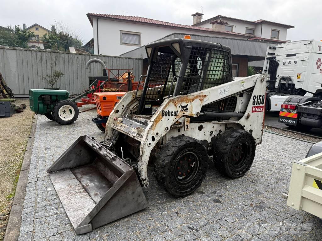 Bobcat S 150 Krautuvai su šoniniu pasukimu