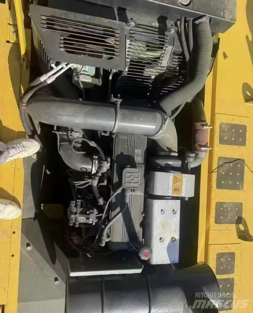 Komatsu PC 350 Vikšriniai ekskavatoriai