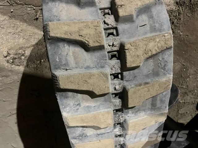 Komatsu PC 26 MR-3 Mini ekskavatoriai < 7 t