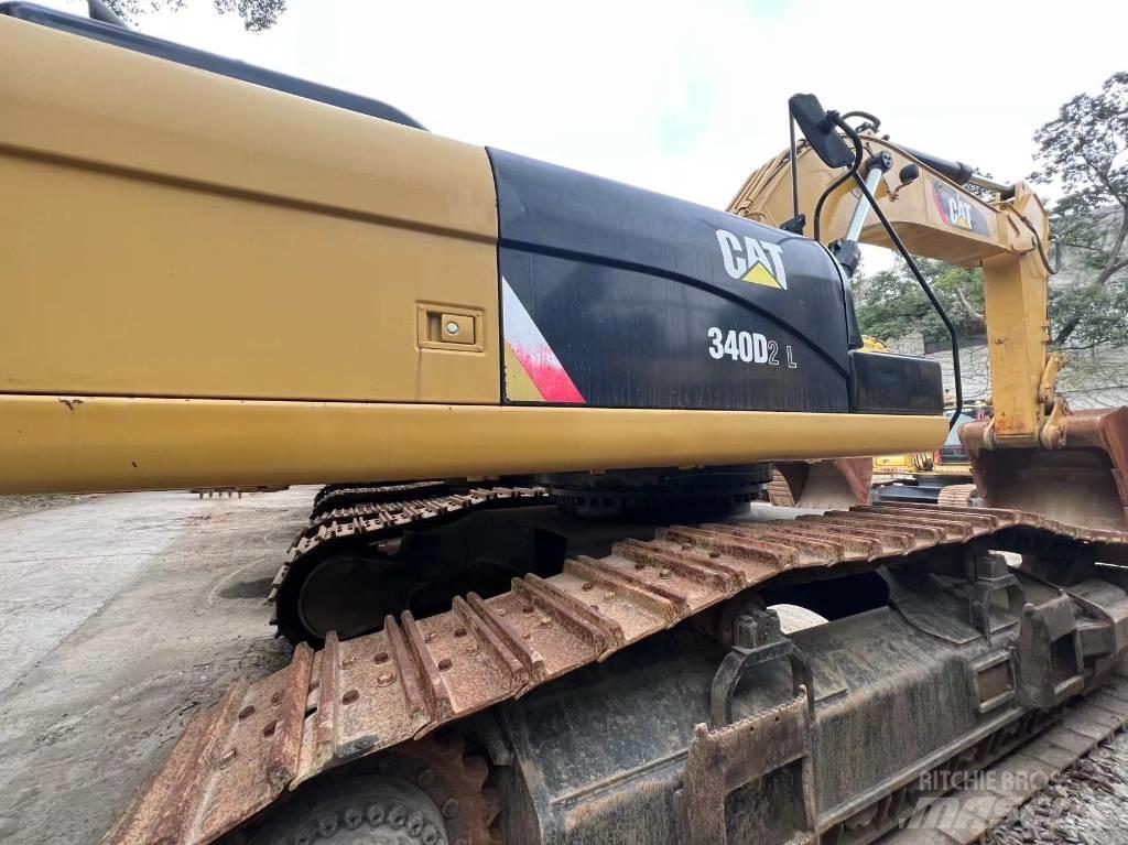 CAT 340 D L Vikšriniai ekskavatoriai