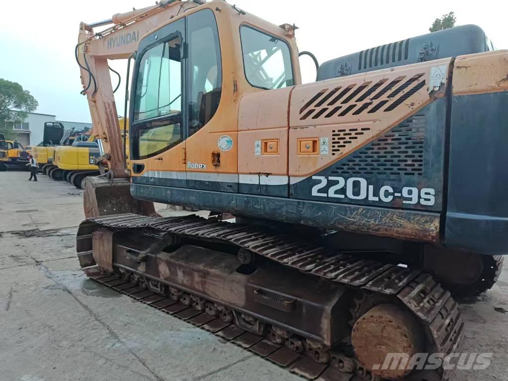 Hyundai R220LC-9S Vikšriniai ekskavatoriai