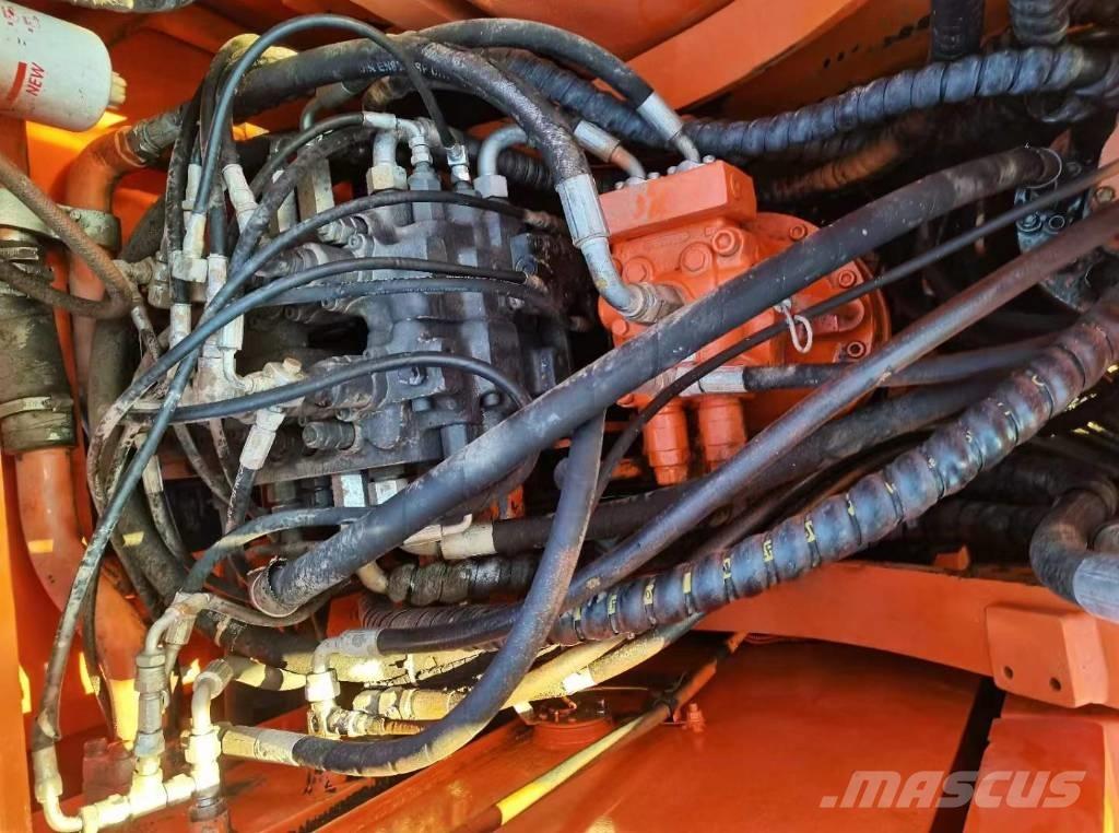 Doosan 150 W-7 Ratiniai ekskavatoriai
