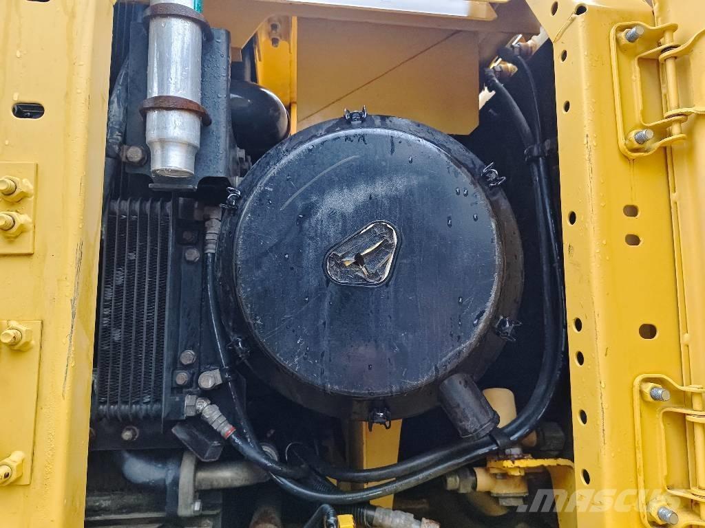 Komatsu PC 400-7 Vikšriniai ekskavatoriai