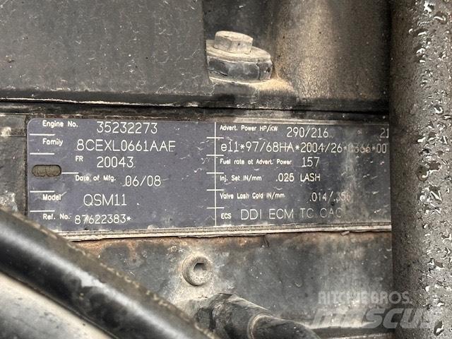CASE 921 E Naudoti ratiniai krautuvai