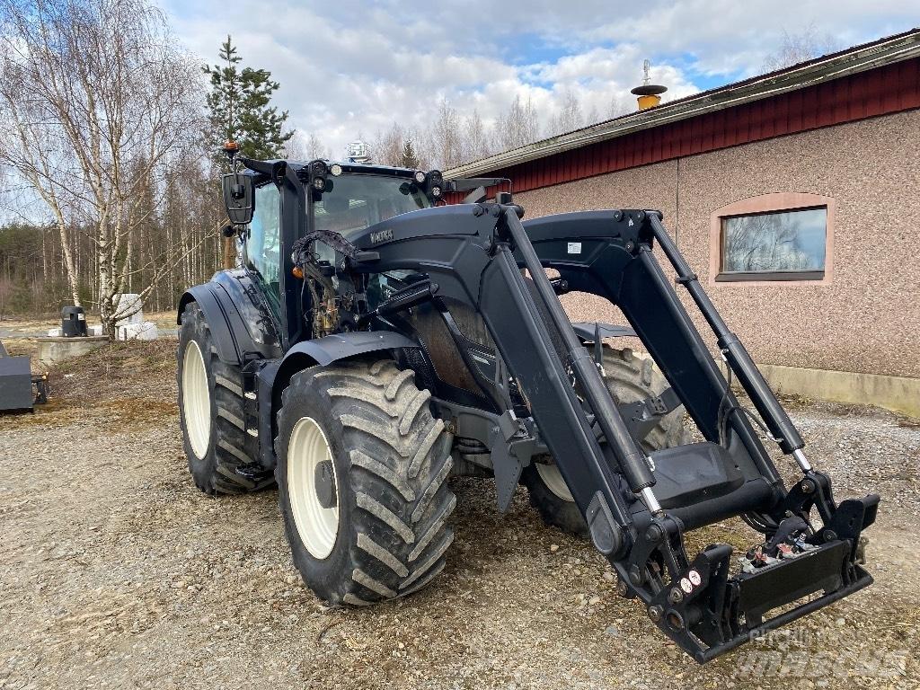 Valtra T254 V Traktoriai