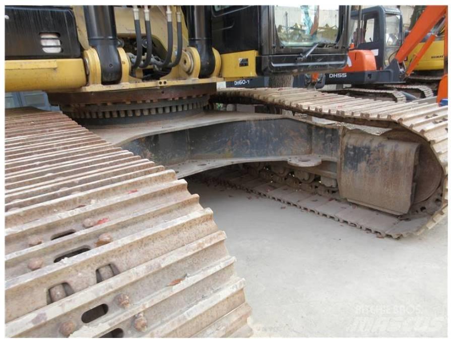 CAT 349 E Vikšriniai ekskavatoriai
