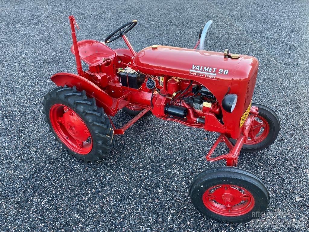 Valmet 20 Traktoriai