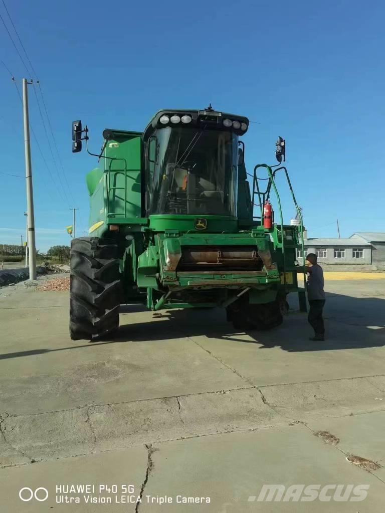 John Deere 9770 STS Derliaus nuėmimo kombainai