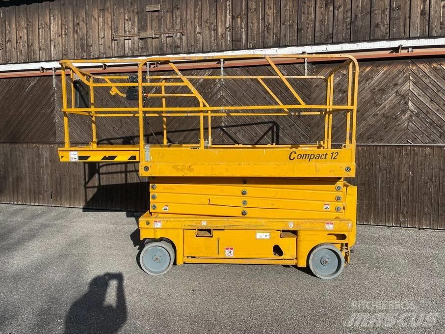 Haulotte Compact 12 Žirkliniai keltuvai