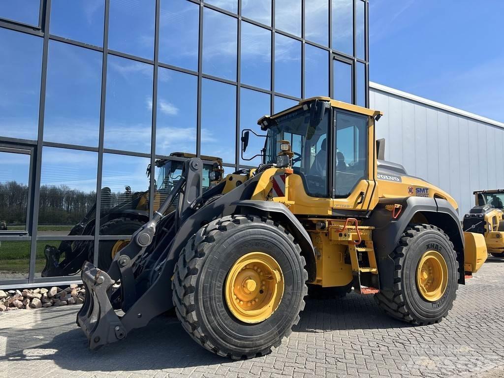 Volvo L120H Naudoti ratiniai krautuvai