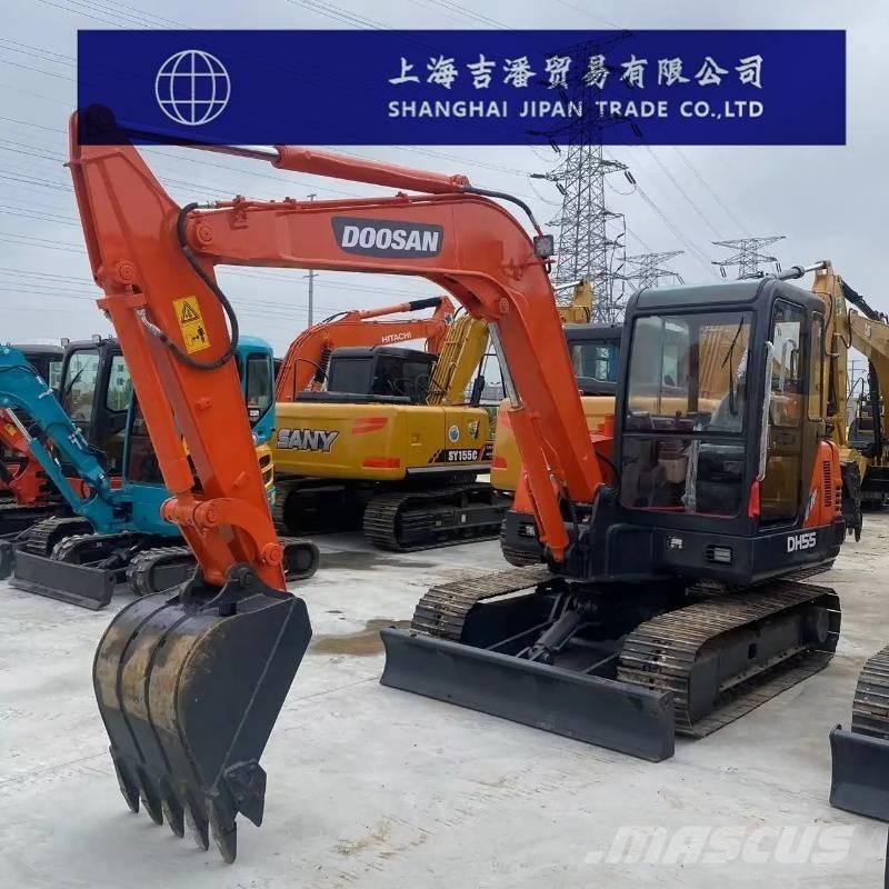 Doosan DH 55 Vikšriniai ekskavatoriai