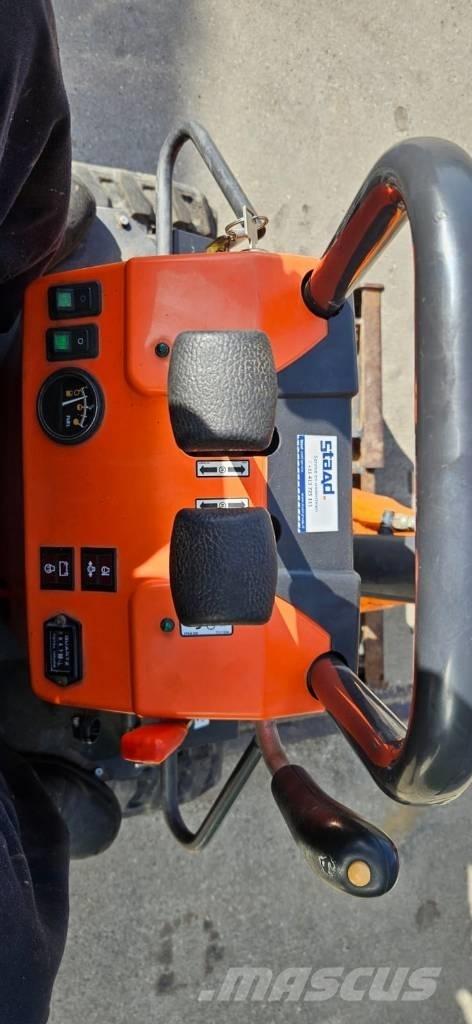 Doosan DX 10 Z Mini ekskavatoriai < 7 t