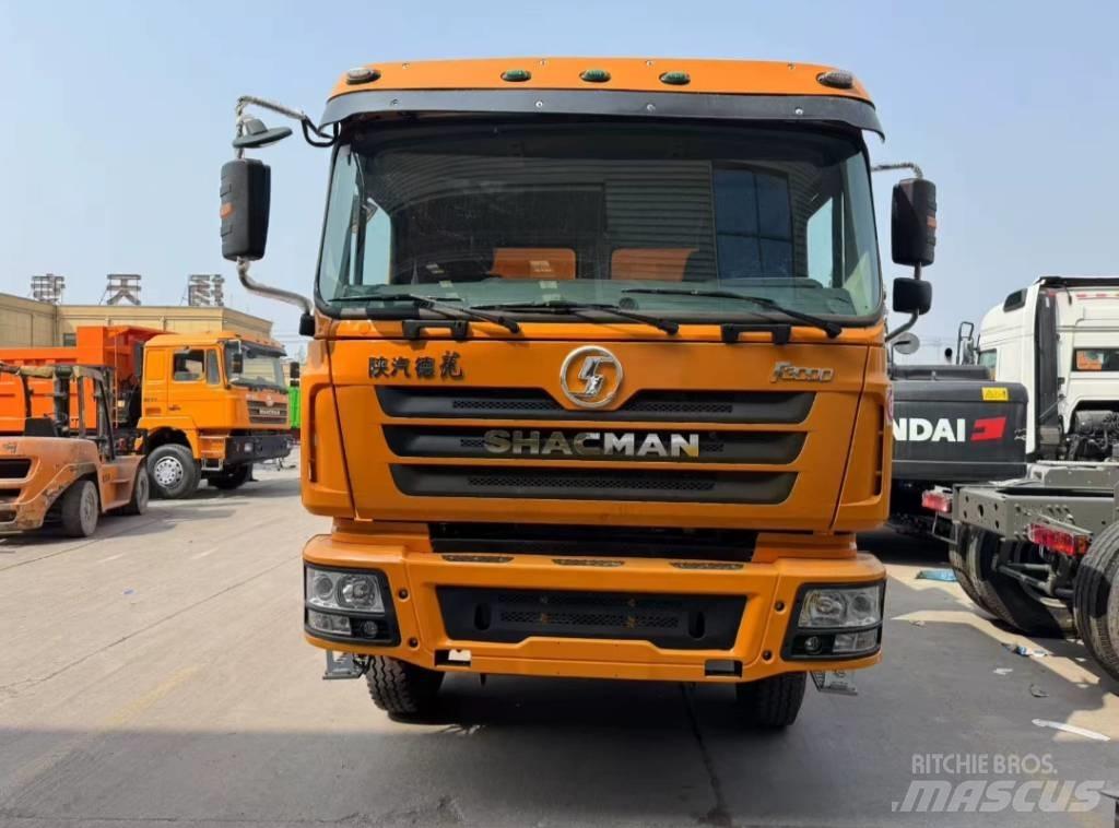 Shacman F 3000 Savivarčių priekabų vilkikai