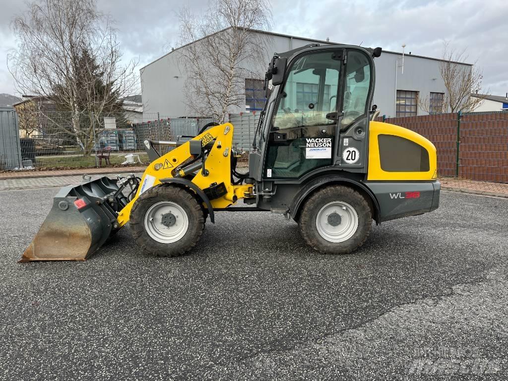 Wacker Neuson WL 38 Naudoti ratiniai krautuvai