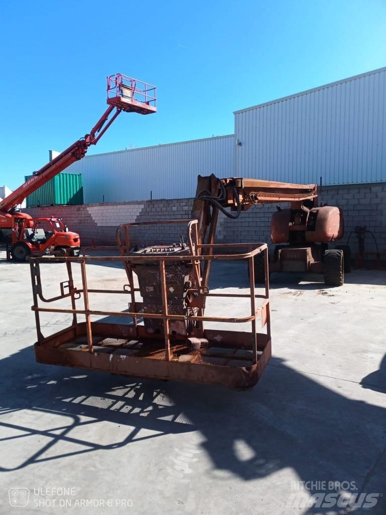 JLG 860 SJ Teleskopiniai keltuvai