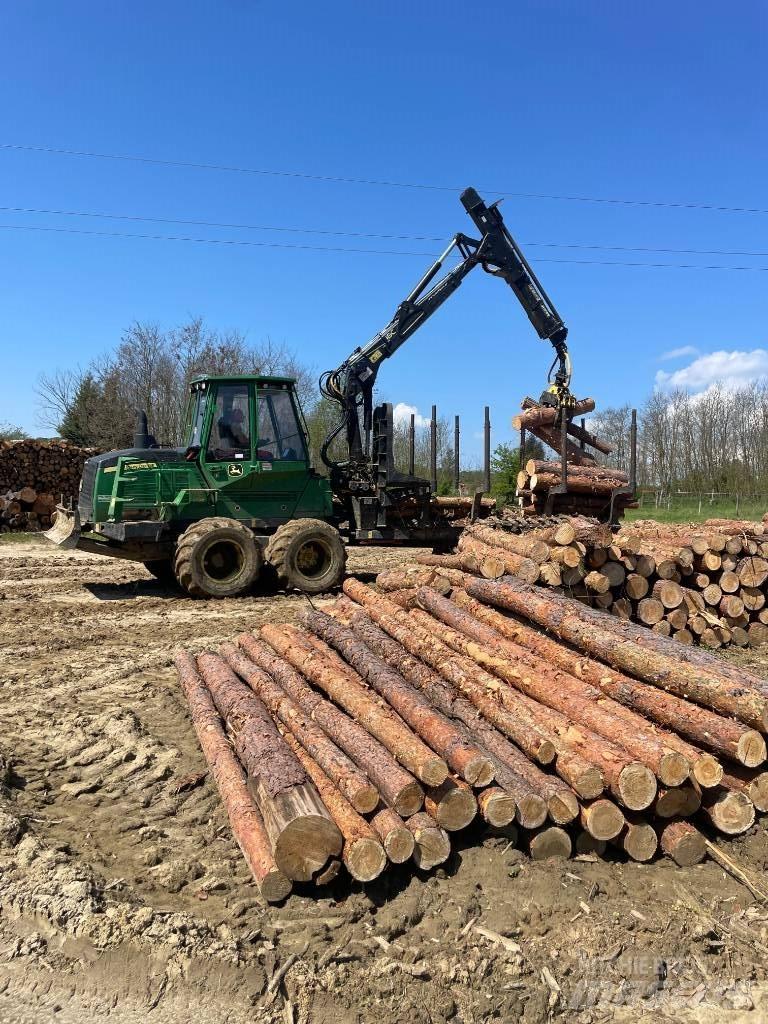 John Deere 1110G Naudoti miškovežiai (Forvarderiai)