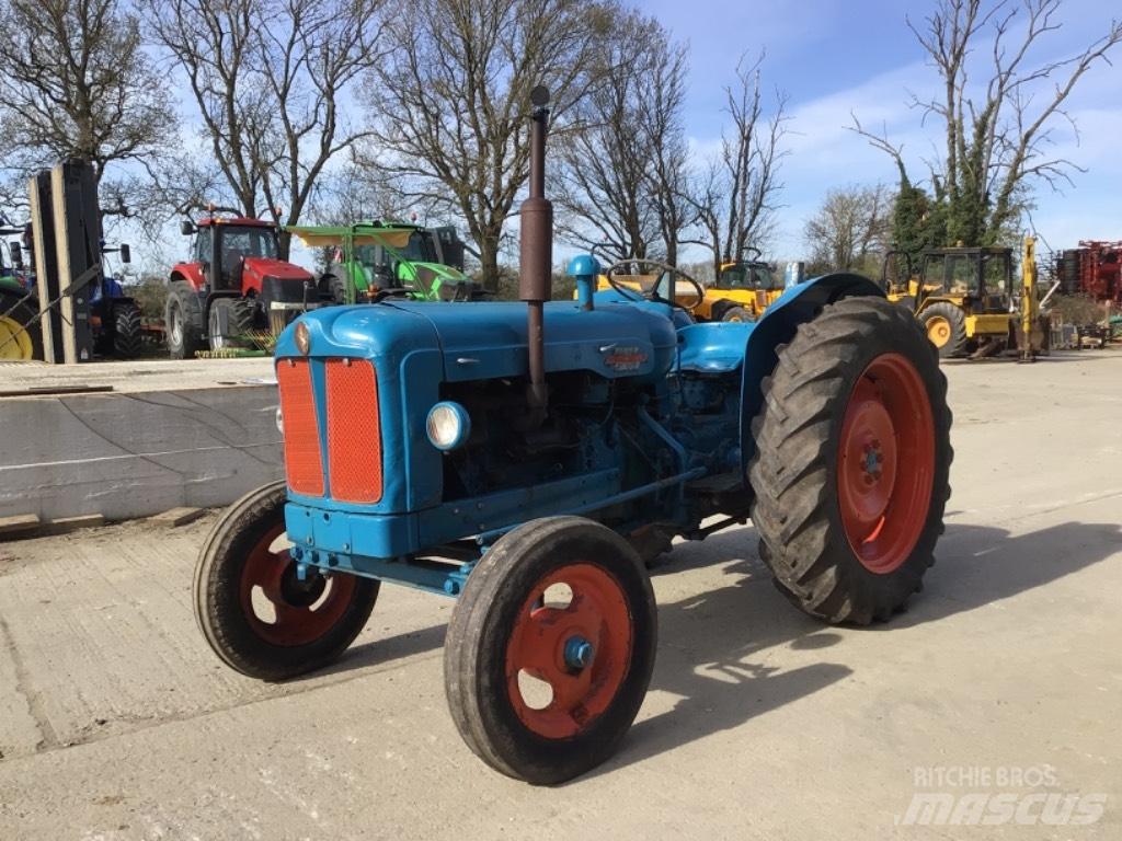 Fordson Power Major Traktoriai