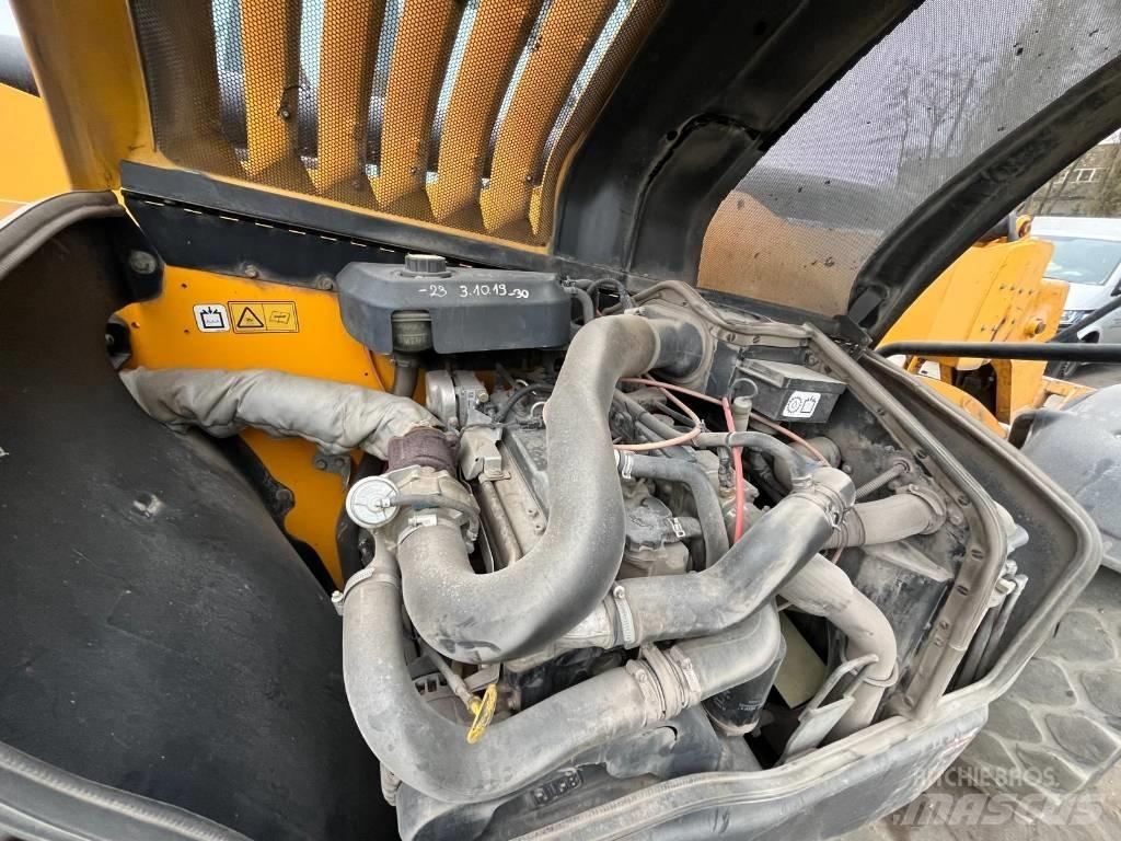 JCB 535-125 Teleskopiniai krautuvai