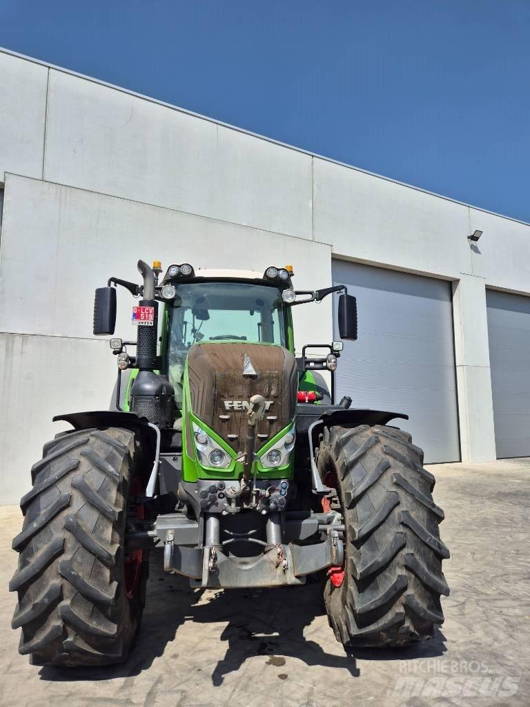 Fendt 826 Profi Traktoriai
