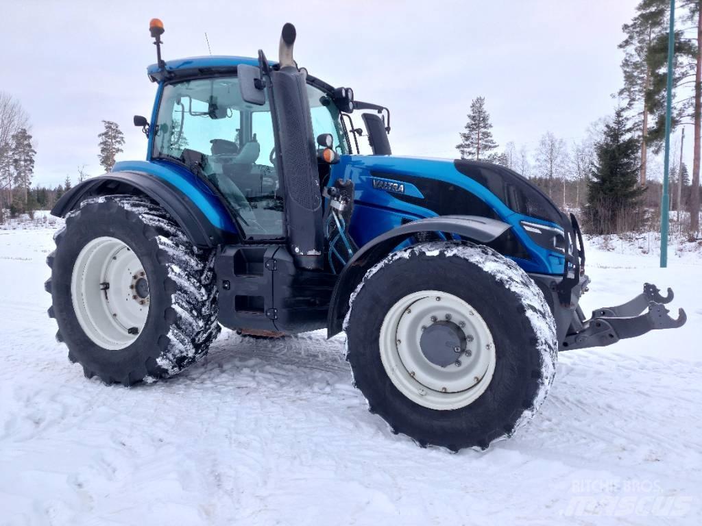 Valtra T 174 VERSU Traktoriai