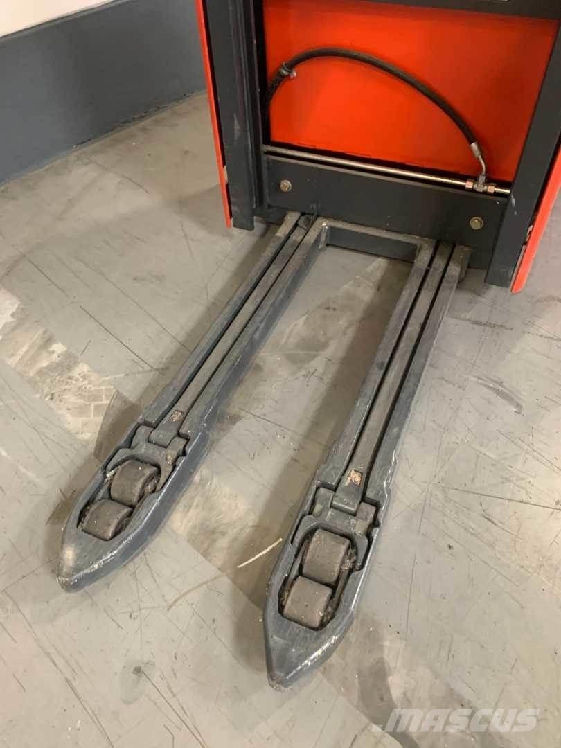 Linde L12I Savaeigiai rietuvai